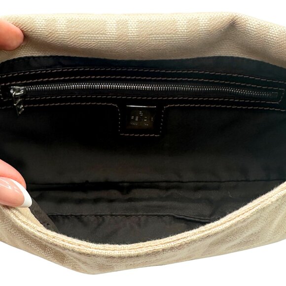 Fendi Vintage Cream Zucca Baguette - Picture 7 of 9